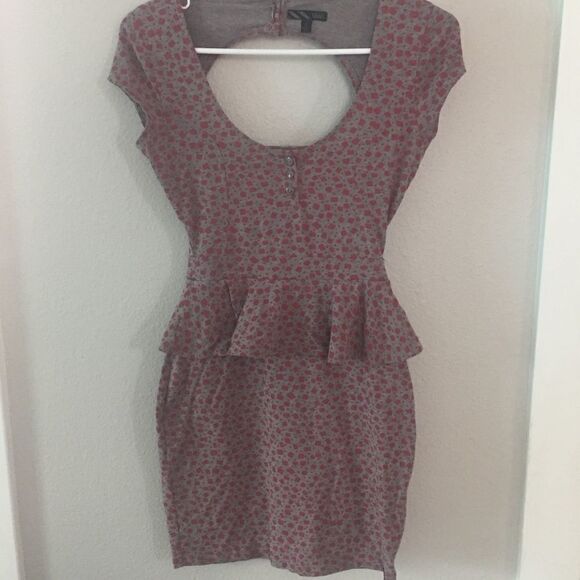 Vans and No Boundaries dress bundle - Picture 2 of 8